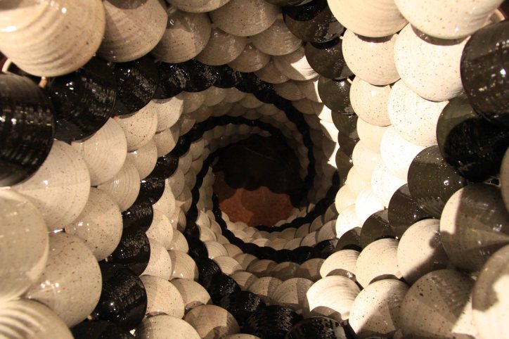 Thomas Lowell Edwards stacked bowls spiral